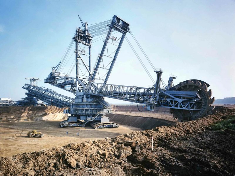 Krupp Bagger 288, one of the world's largest bucket-wheel excavators