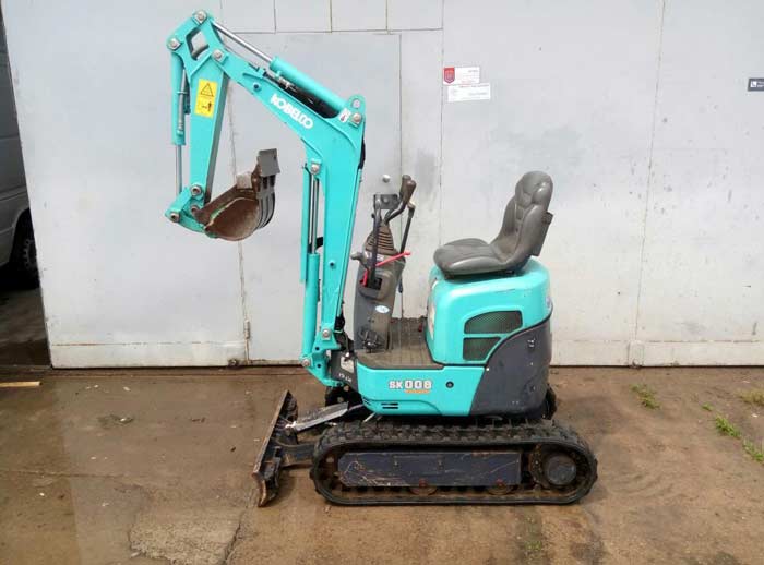 Kobelco SK008 mini excavator Kobelco SK008 mini excavator